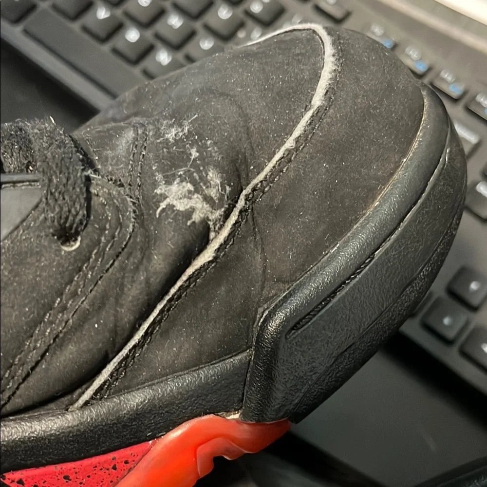 Jordan 5’s Retro Low Alternate 90 Black Red 3M Tongue 819171-001 Men’s 11.5